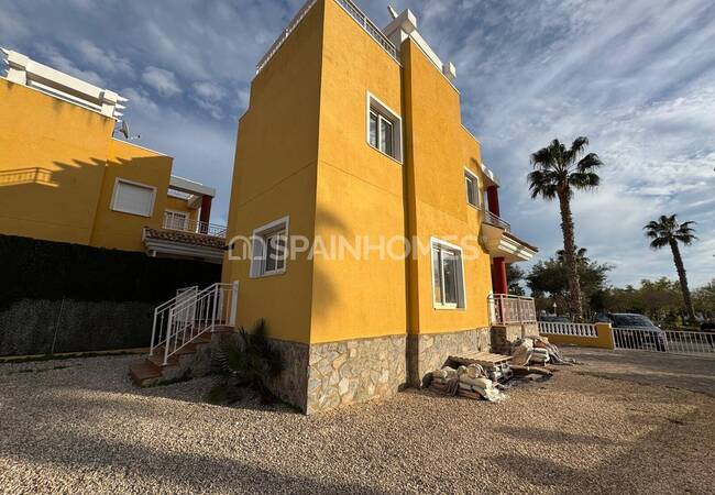 House Close to the Beach in Guardamar Del Segura 10