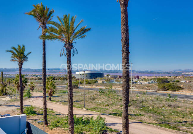 Snygga Enplanshus Med Hisnande Utsikt I Torrevieja 6