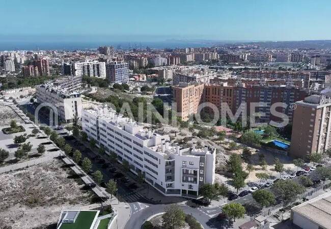 Alicante'de Prestijli Konumda Ayrıcalıklı Daireler 5