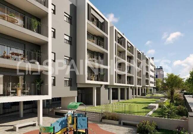 Alicante'de Prestijli Konumda Ayrıcalıklı Daireler 2