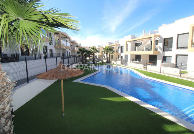 Modern 2-bedroom Flat in Villamartin with Pool 1