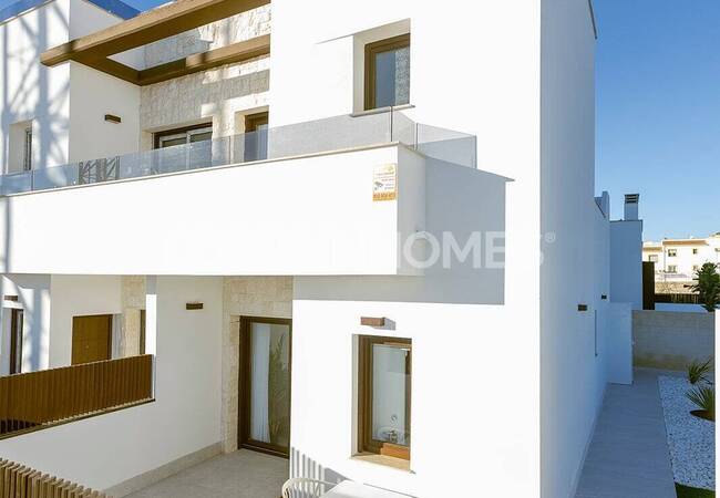 Elegant Townhouses in Vistabella Golf, Orihuela 1