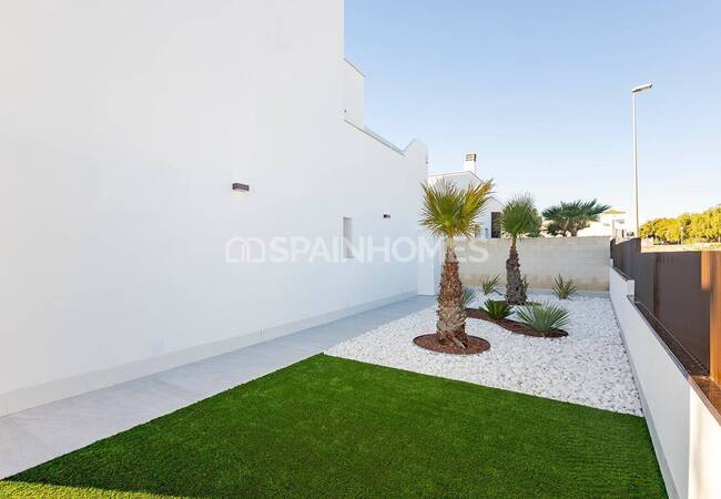 Elegant Townhouses in Vistabella Golf, Orihuela 7