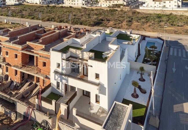 Elegant Townhouses in Vistabella Golf, Orihuela 8