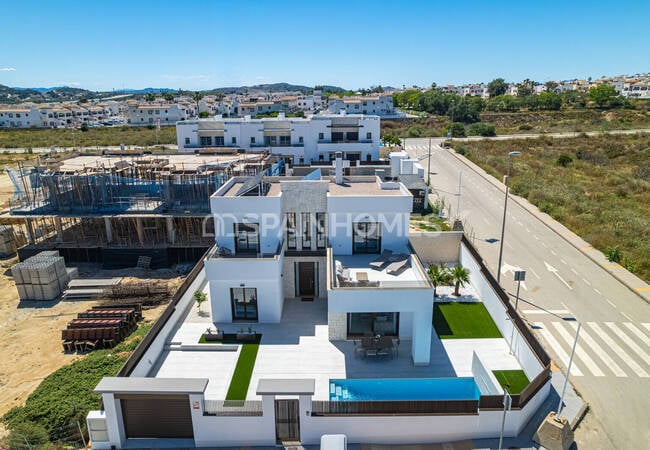 Exklusive Häuser Mit Privaten Pools In Vistabella Golf Orihuela 22