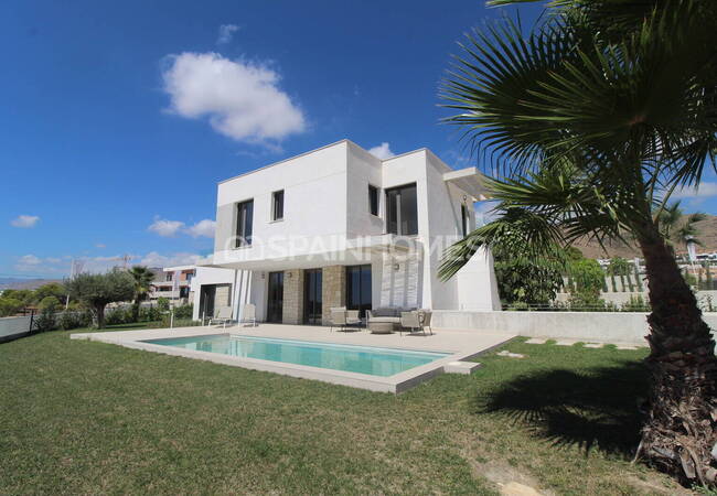 Lyxiga Hus Med Havsutsikt Till Salu I Finestrat 3