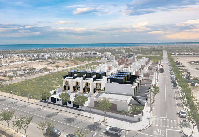 تاون هاوس مستدام بالقرب من البحر في بيلار دي لا هورادادا 3