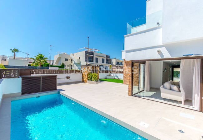 Stilvolle Häuser Mit Pool Und Solarium In Benijófar Alicante 2