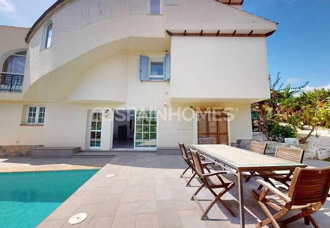 Huis Met 5 Slaapkamers, Tuin En Jacuzzi In Orihuela Costa 2