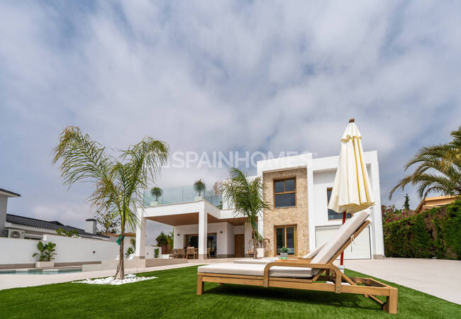 Villa Mit 4 Schlafzimmern Und Pool In Meeresnähe In Orihuela, Alicante 11