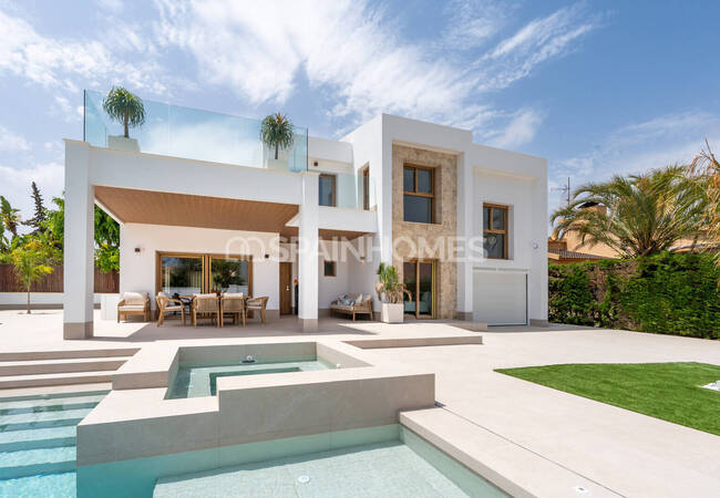 Villa Mit 4 Schlafzimmern Und Pool In Meeresnähe In Orihuela, Alicante 8