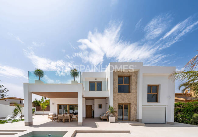 Villa Mit 4 Schlafzimmern Und Pool In Meeresnähe In Orihuela, Alicante 9