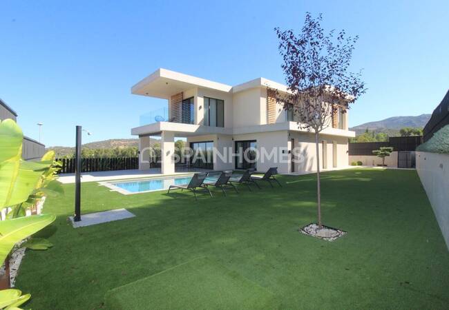 Villa Med 4 Sovrum, Pool Och Trädgård I Alicante Biar 2