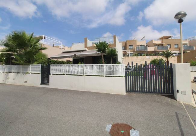 Stylish Detached House with Pool in La Zenia Alicante 10