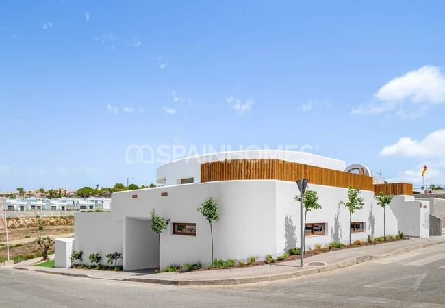 Modern 3-bedroom Houses with Private Pool in Algorfa 13