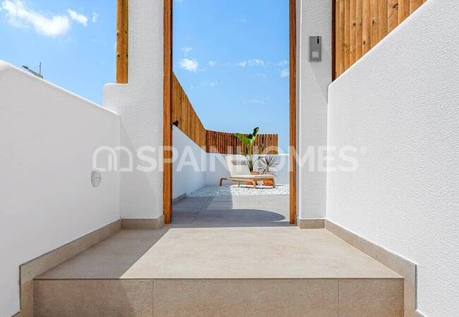 Modern 3-bedroom Houses with Private Pool in Algorfa 12