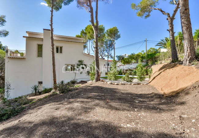 3-bedroom House with Pool in Altea Alicante 17