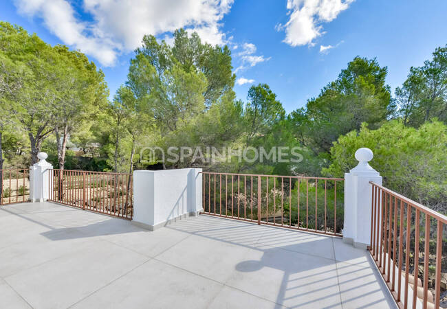 3-bedroom House with Pool in Altea Alicante 14