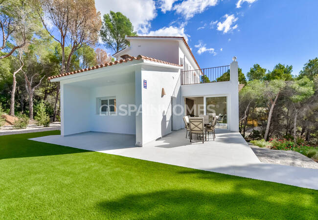 3-bedroom House with Pool in Altea Alicante 5