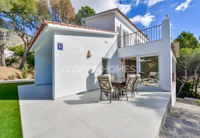 3-bedroom House with Pool in Altea Alicante 6