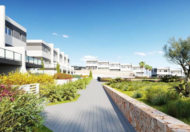 Finestrat'ta Havuzlu Sitede Yarı Müstakil Evler 3