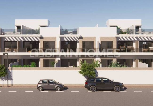 2-bedroom Flats with Spacious Layouts in Vistabella Golf Alicante 5