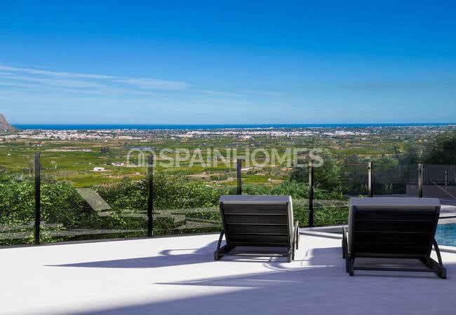 Alicante Monte Solana'da Deniz Manzaralı ve Havuzlu Villalar 5