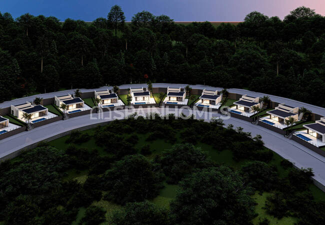 Alicante Monte Solana'da Deniz Manzaralı ve Havuzlu Villalar 7