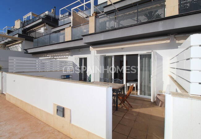 3-bedroom Flat with Pool Access in Santa Pola Alicante 3