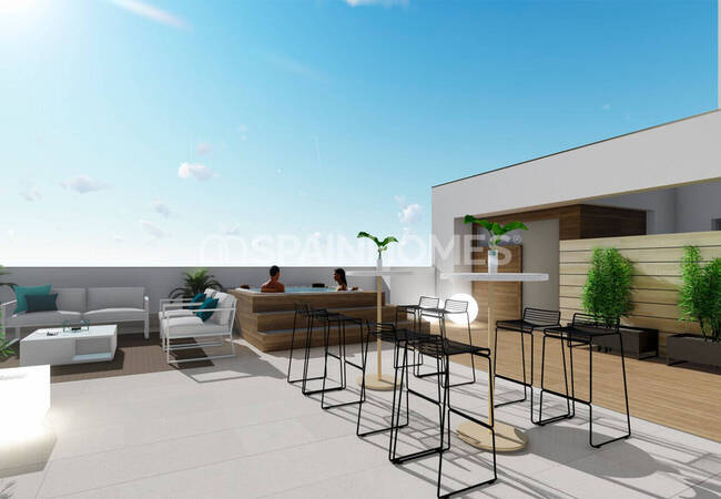 1, 2, and 3-bed Flats in a Complex Near the Beach in Torrevieja 4