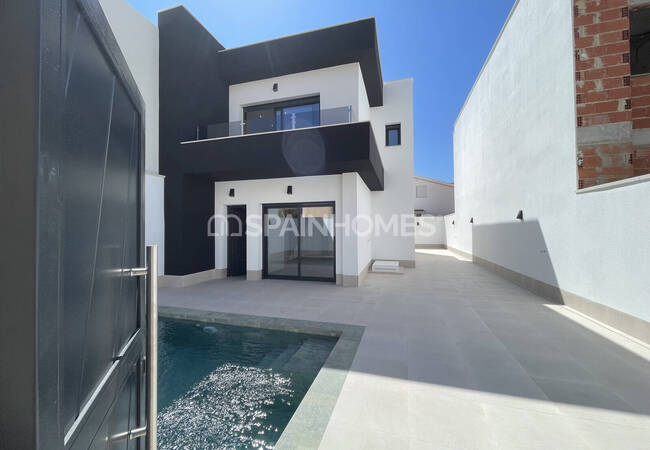 3-bedroom Villas with Pools and Gardens in Almoradí 3