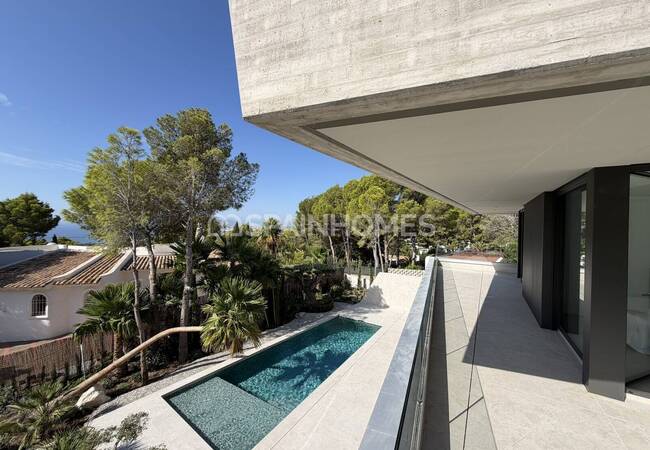 Alicante Altea'da Özel Havuzlu Şık Tasarımlı Müstakil Villa 4
