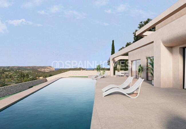 4-bed Villa with Pool and Modern Amenities in Jávea 3