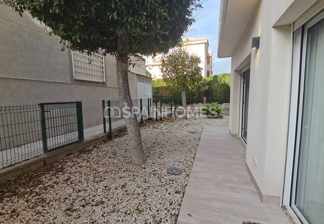 Стильные квартиры с общим бассейном и садом в Торревьехе 5