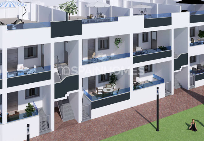 Appartementen Met Zwembad Vlakbij De Zee In Los Altos, Alicante 2