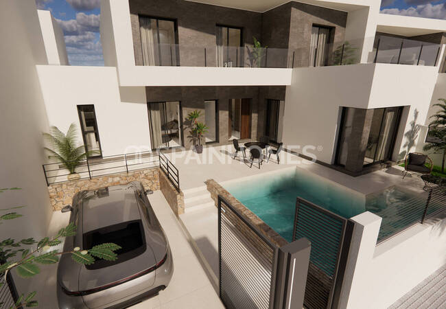 Villas with Pools Close to Amenities in Alicante Dolores 1