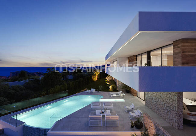 Alicante’de Panoramik Deniz Manzaralı Müstakil Villa 6