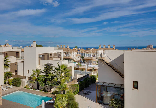 Villas Con Piscina Y Terraza Privadas En Alicante Torrevieja 16