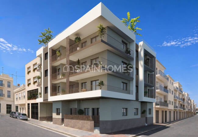 Alicante Santa Pola'da Ortak Havuzlu Sitede 2+1 Daireler