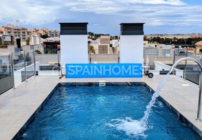 Elegant Apartments with Communal Pool in Torrevieja 6