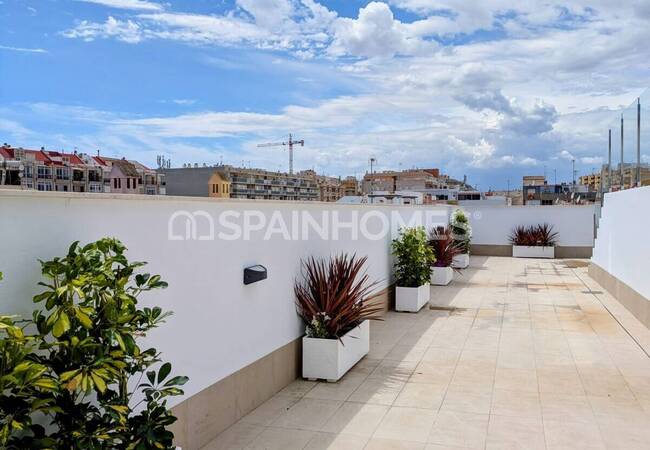 Elegant Apartments with Communal Pool in Torrevieja 10