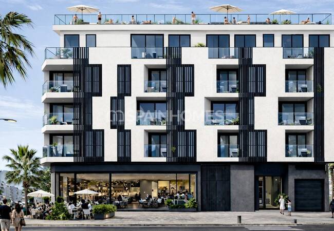 Different-sized Apartments with Communal Pool in Torrevieja 1