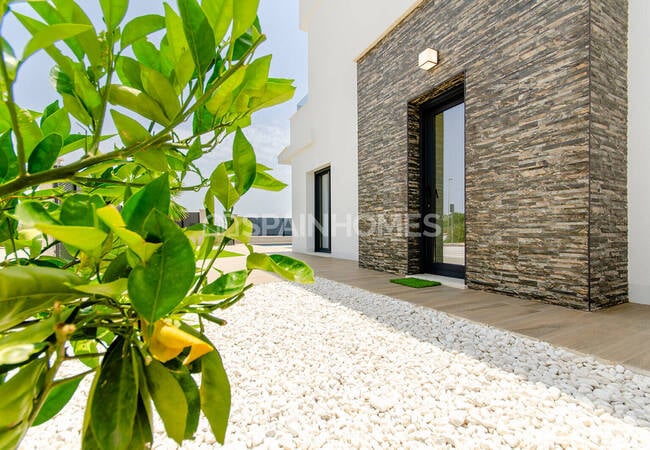 Alicante Orihuela’da Sosyal Olanaklara Yakın Havuzlu Villalar 13