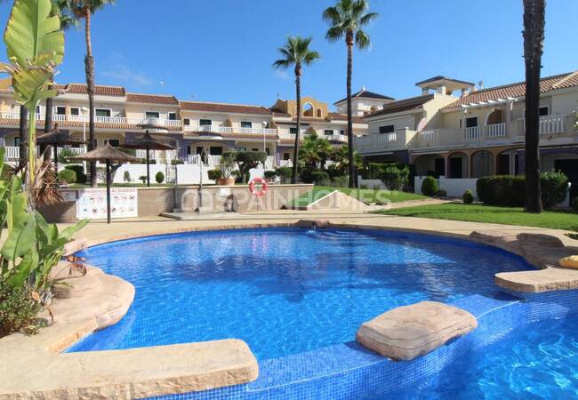 Semi-detached Villa with Extensive Facilities in Rojales Alicante 14