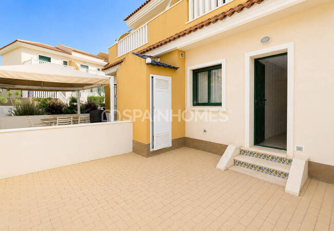 3-bedroom Townhouse with Communal Pool in Rojales 4