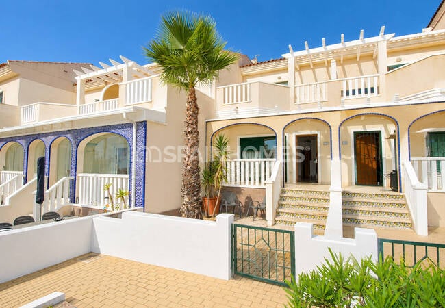 3-bedroom Townhouse with Communal Pool in Rojales