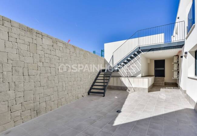 Detached 8-bedroom Villa with Pool in Finestrat Alicante 18
