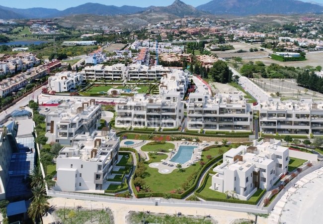 New Build Apartments in Estepona with the Mediterrenean View 9