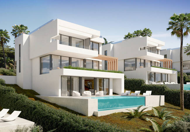 Newly Built Villas Within Walking Distance to All Amenities in Mijas 1