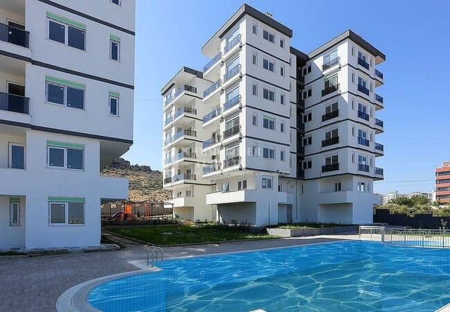 Appartements Confortables Dans Une Résidence À Kepez Antalya